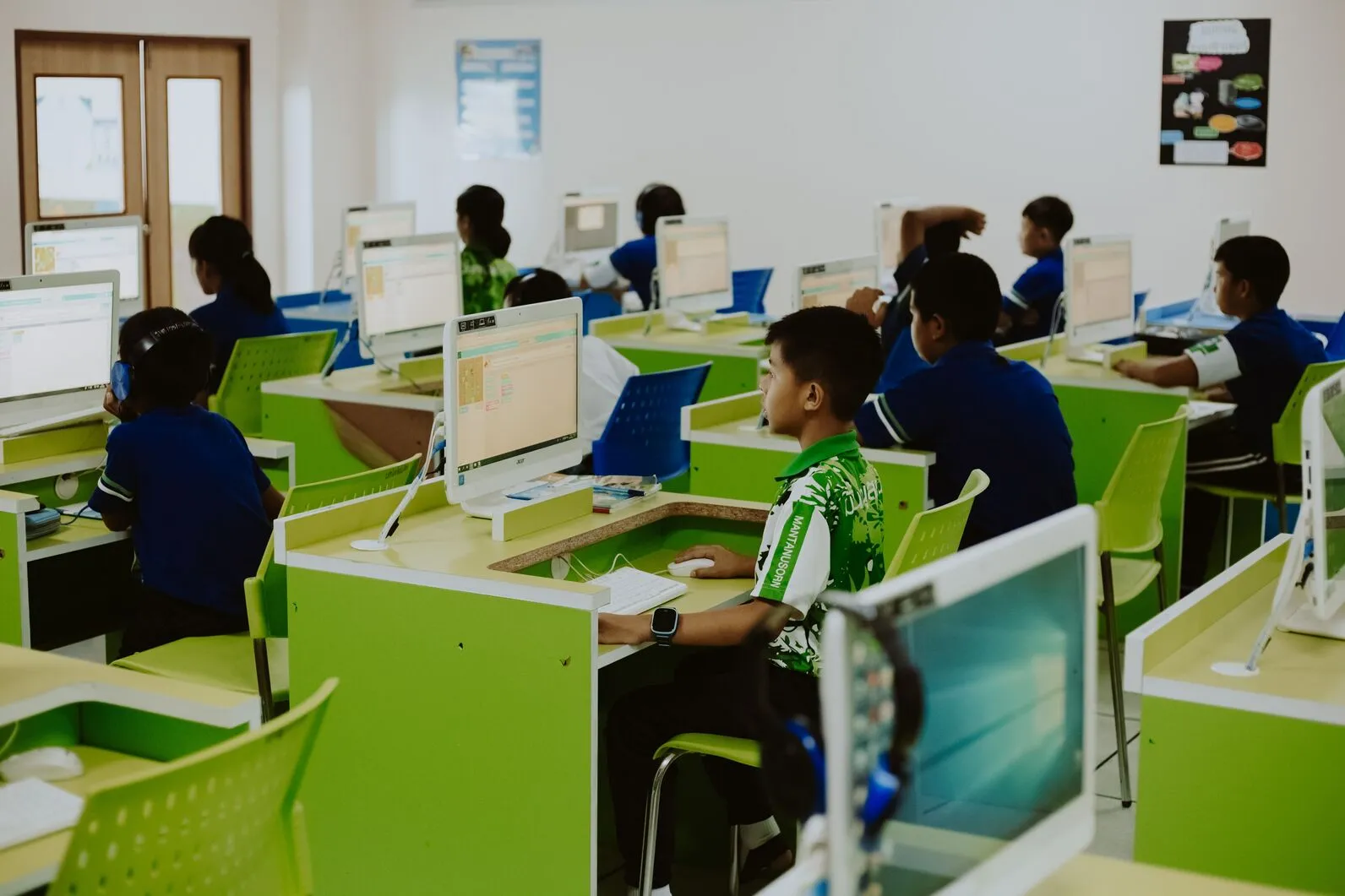 Computer lab at God’s Heritage Academy
